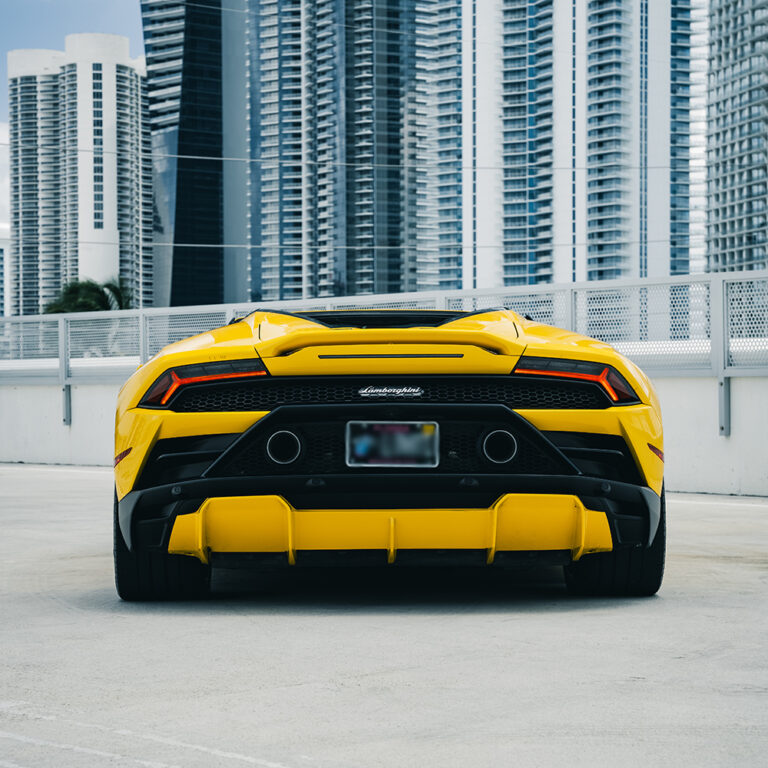 Lamborghini Huracan EVO Spyder Yellow - Image 7